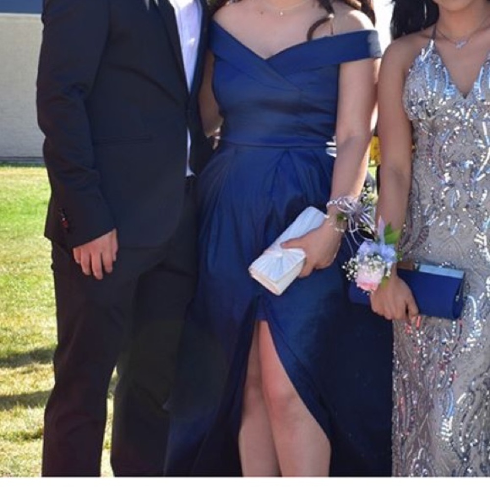 Blue prom dress